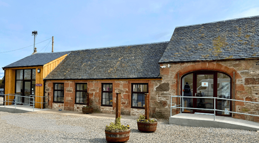 New Visitor Reception, Shop and Sales Office Image